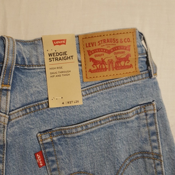 Levi's Wedgie Fit Vintage High Rise Shorts 27 28 - Picture 6 of 7